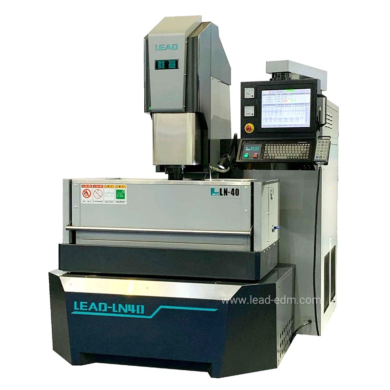 群基鏡面火花機 LN40